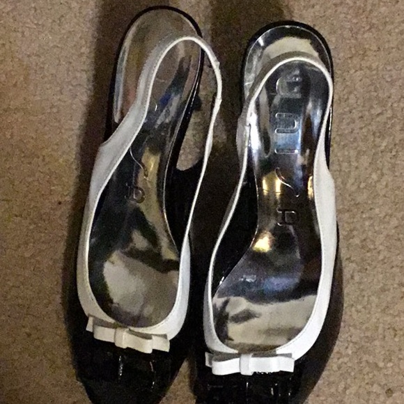 Sling Back Shoe - Picture 5 of 5